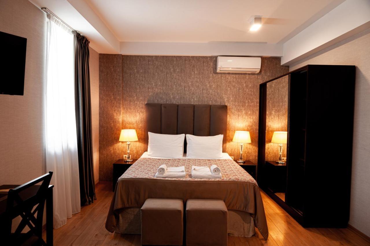 Hotel Winoterra Tbilisi ภายนอก รูปภาพ