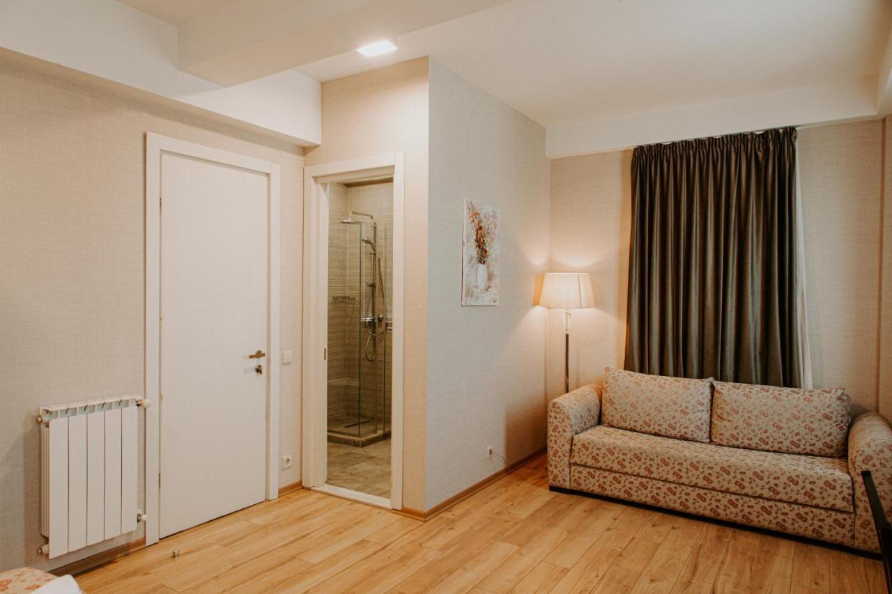 Hotel Winoterra Tbilisi ภายนอก รูปภาพ