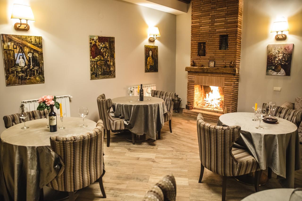 Hotel Winoterra Tbilisi ภายนอก รูปภาพ